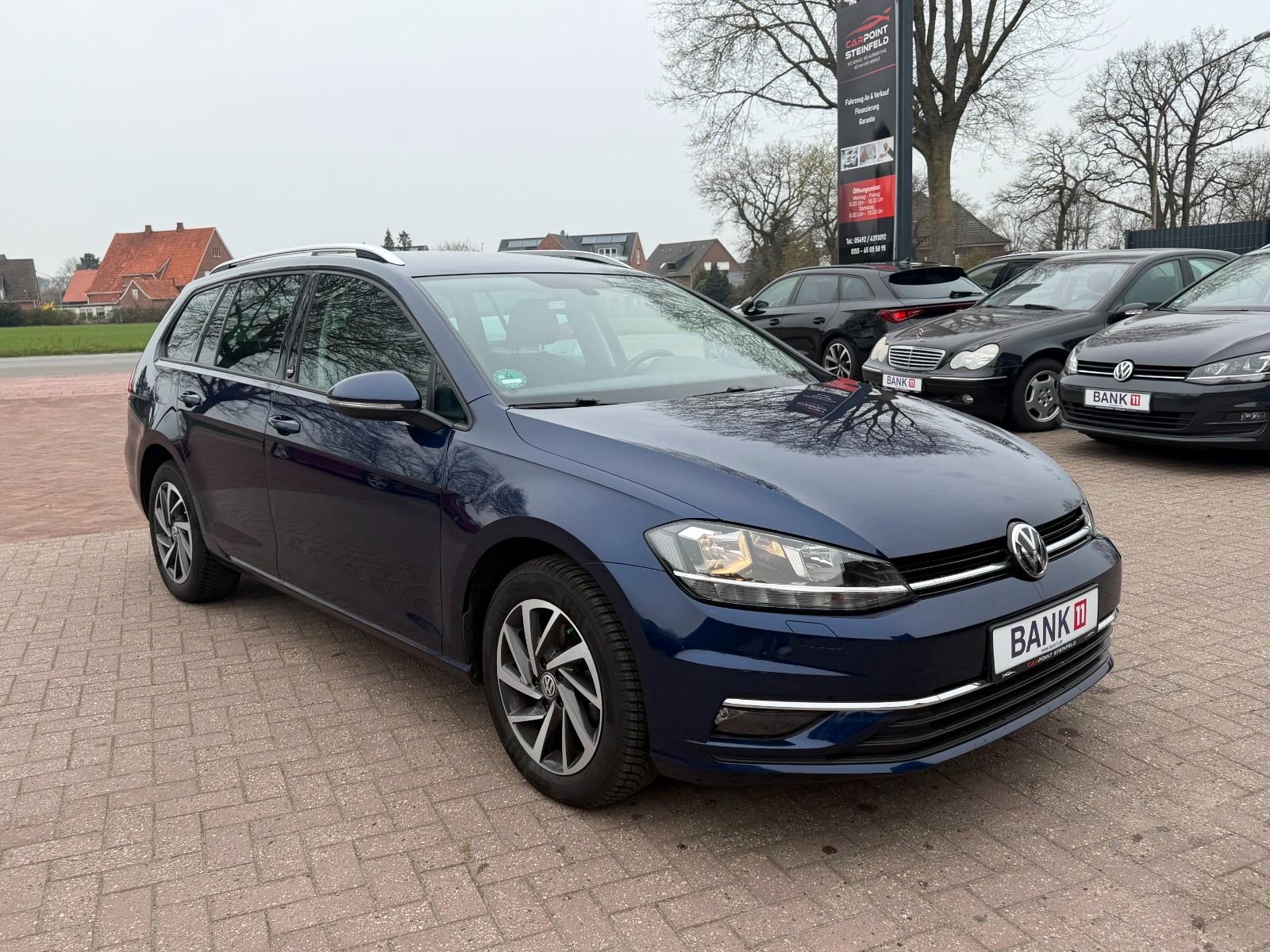 Volkswagen Golf VII Variant CarPlay/SHZ/Tempomat/