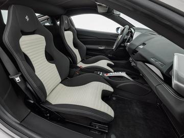 2018 Ferrari 488 GTB — миниатюра 18
