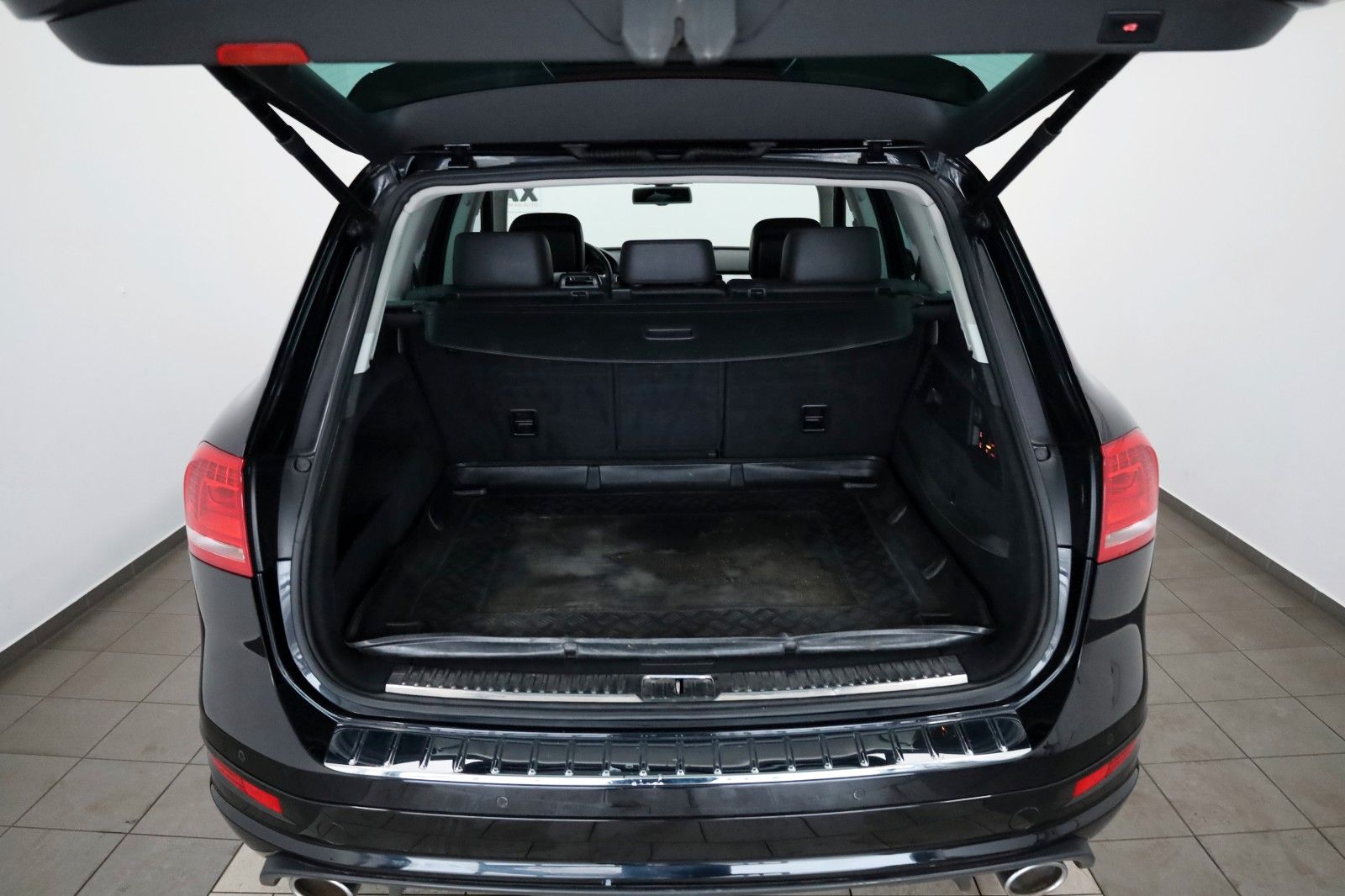 Fahrzeugabbildung Volkswagen Touareg V6 TDI R Line Leder,Navi,Xenon,,AHK,SH