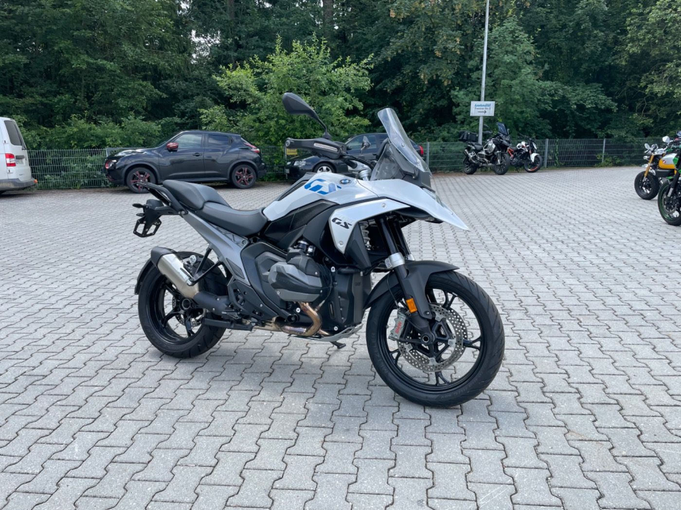 Fahrzeugabbildung BMW R 1300 GS