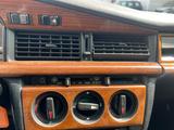 Mercedes-Benz 190E §+H+Gutachten 2- neu Leder ABS Klima 5Gang - Mercedes-Benz 190 aus 1985: 190e