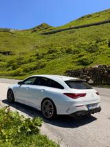 Mercedes-Benz CLA 45 AMG Shooting Brake Mercedes-AMG CLA 4... - weiße Mercedes-Benz CLA 45 AMG Shooting Brake