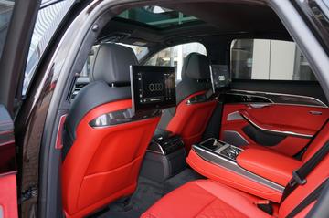 2025 AUDI S8 — миниатюра 14
