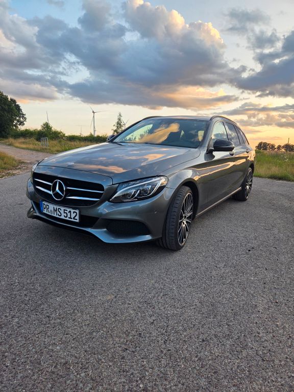 Image of Mercedes-Benz C 220