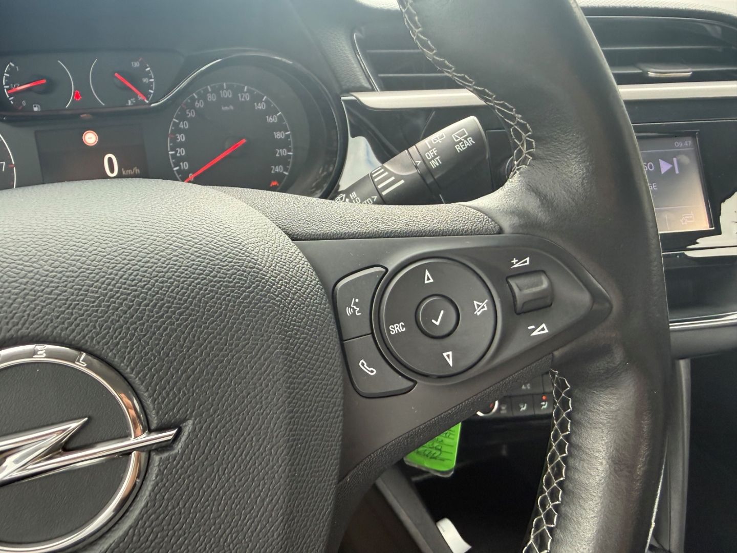 Fahrzeugabbildung Opel Corsa F Edition 1.2 SHZ+LHZ+PDC im Top Zustand