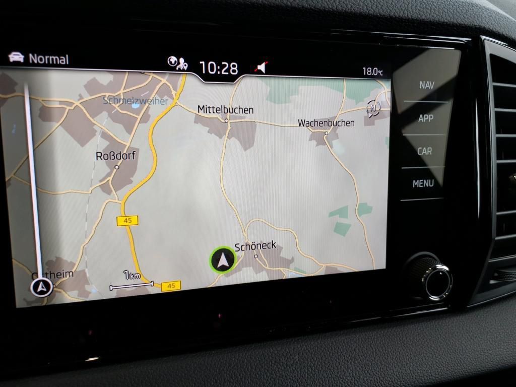 Skoda Karoq Sportline 1.5 TSI CAM*WINTER*LED*NAV