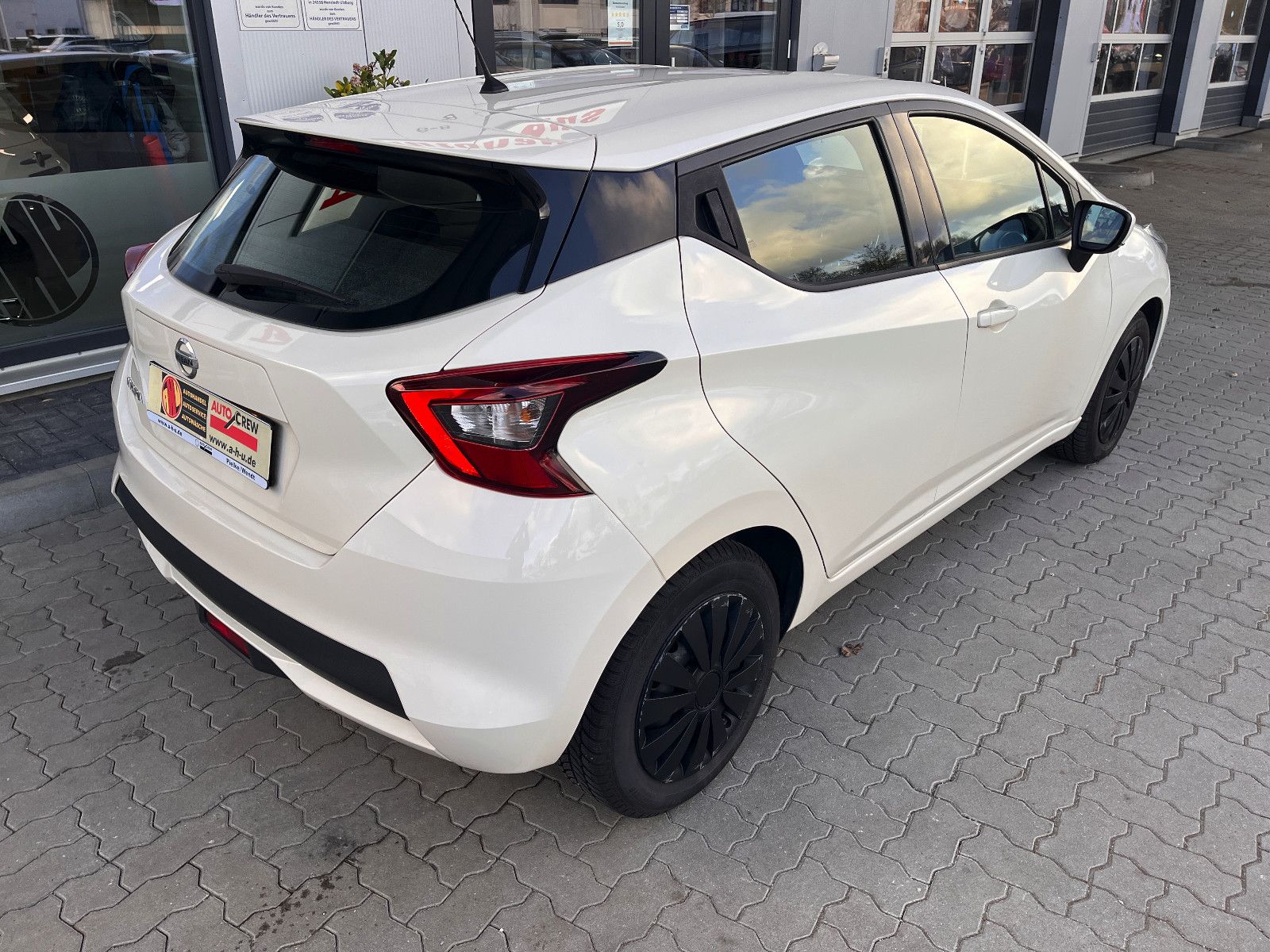 Fahrzeugabbildung Nissan Micra Acenta