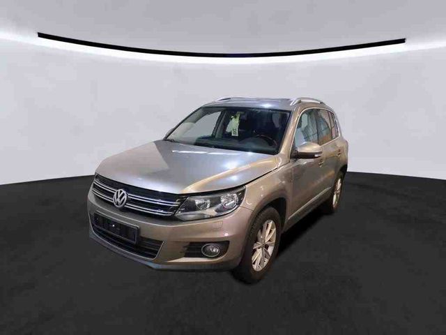 Volkswagen Tiguan 2.0 TDI S&S DSG 4Motion *AHK*KAM*