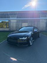 Audi S7 4.0 TFSI quattro Head-Up/360 Grad/Schiebedach - Audi S7 mit Benzin-Antrieb: Limousine