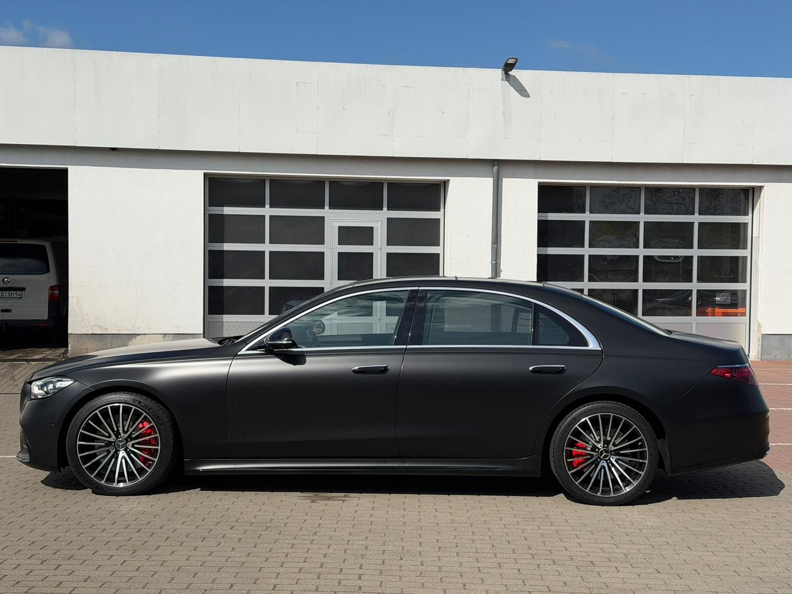 Fahrzeugabbildung Mercedes-Benz S500 4Matic Lang*AMG*LUFT*360*Night-P*