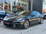 Porsche Panamera 4 E-Hybrid 21,8kWh PDK Facelift, Pan... - Porsche Panamera: Coupe