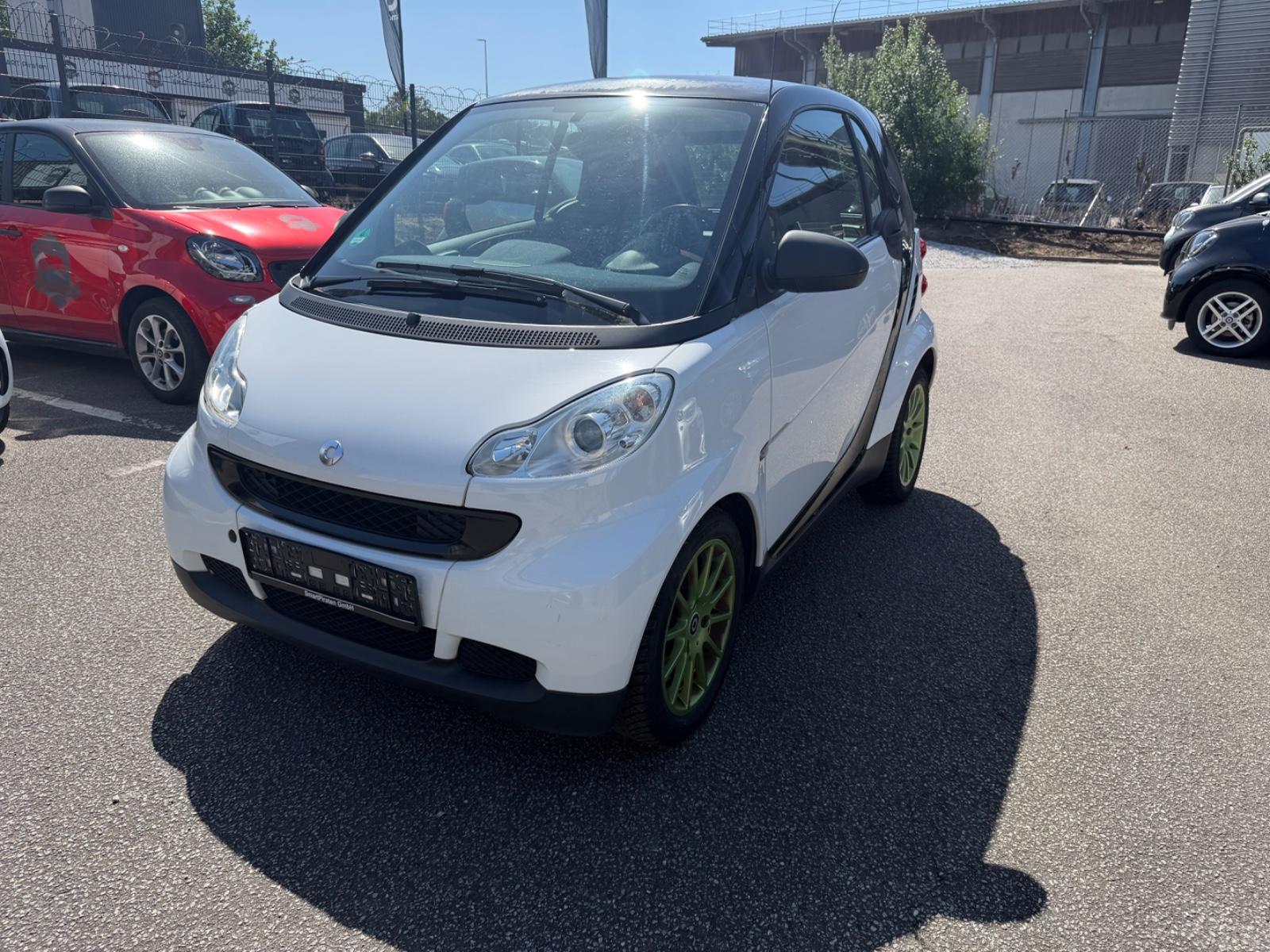Smart ForTwo fortwo coupe Micro Hybrid Drive 52 kW