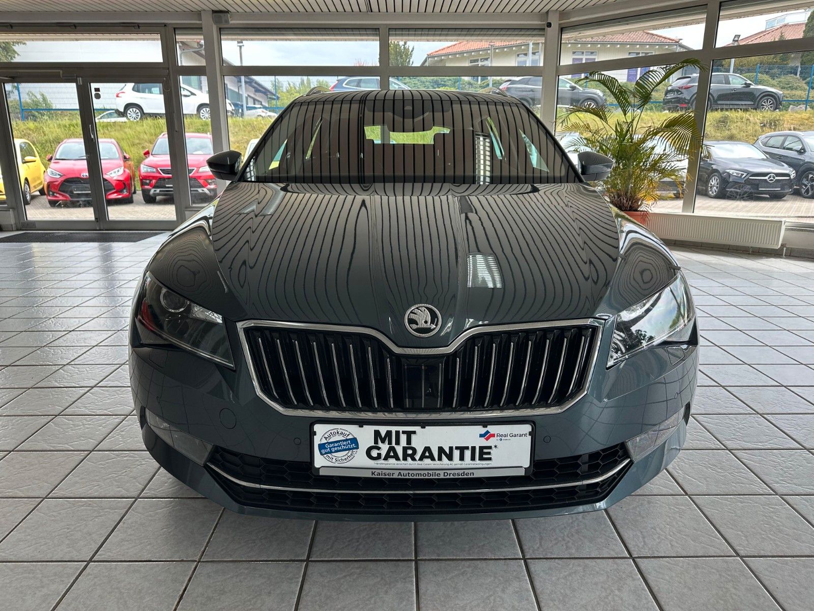 Skoda Superb Combi Style 4x4 PDC Tempo SHZ Kamera DAB foto 2