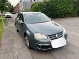 Volkswagen Vw Jetta 1.6FSI 2.Hand Servo Klima Tüv neu - Volkswagen Jetta: Se