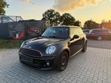 MINI ONE Mini One SITZHEIZUNG/KLIMAANLAGE/PDC/TÜV - MINI ONE aus 2011