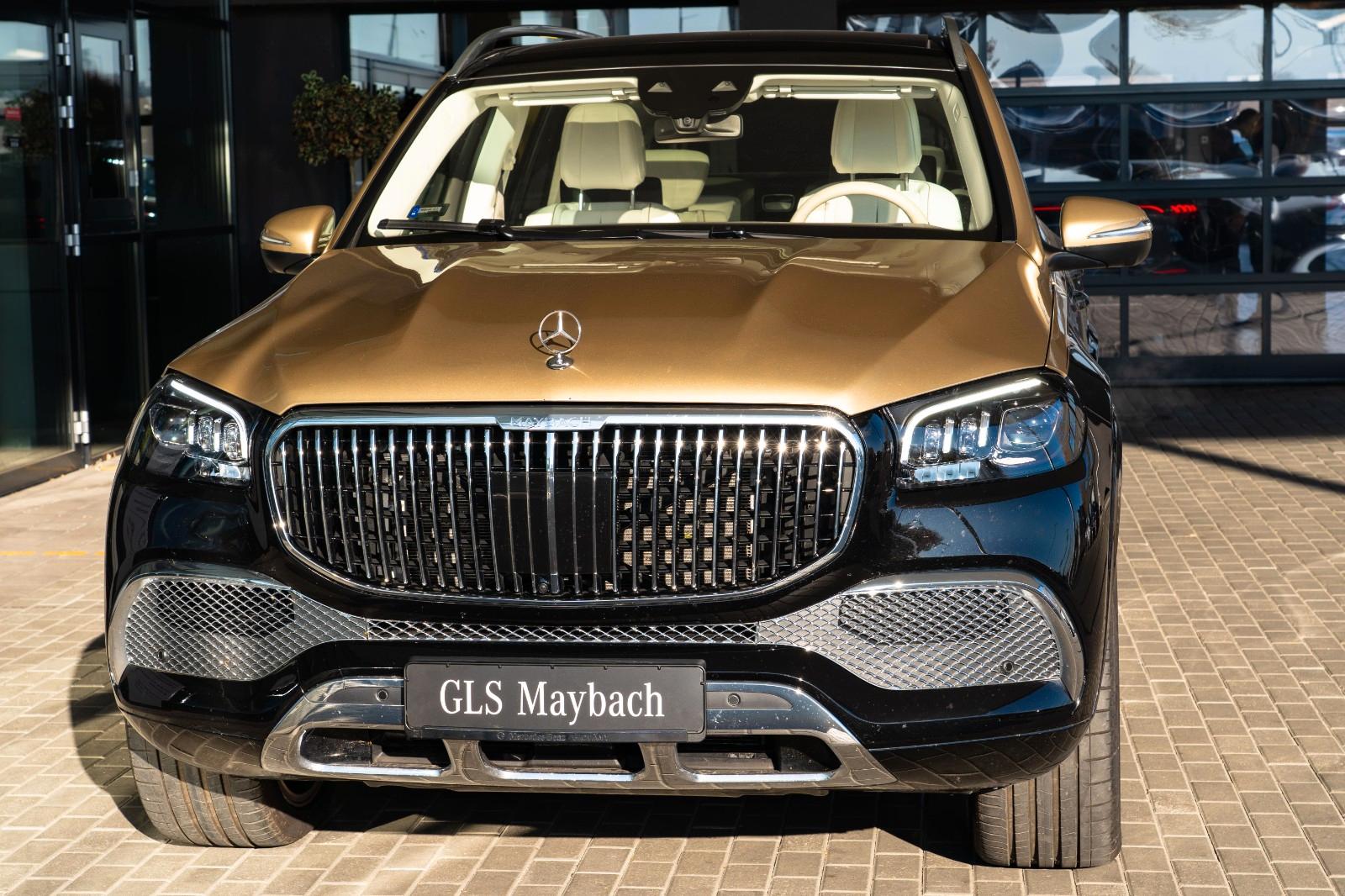 Mercedes-Benz GLS 600 Maybach 4Matic FULL OPTIONAL DUO TONE