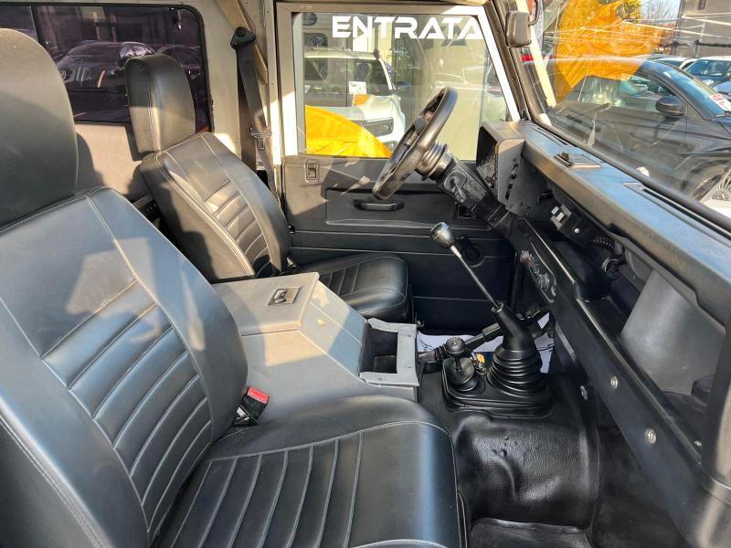 LAND ROVER DEFENDER 90 2.5 TDI 113CH