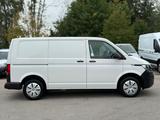 Volkswagen T6.1 Transporter KLIMA NAVI PDC 1HAND EURO6 - VW T6 Gebrauchtwagen in München