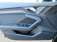 AUDI A3 Sportback 35 TDI advanced MMI Rfk virtual 17' AUDI A3 Sportback 35 TDI advanced MMI Rfk virtual 17'