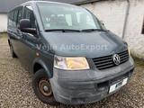 Volkswagen T5 1.9d 105PS Transporter Bus Lang 8+1  Seats - Volkswagen T5 mit Diesel-Antrieb: Kleinbus, 1.9