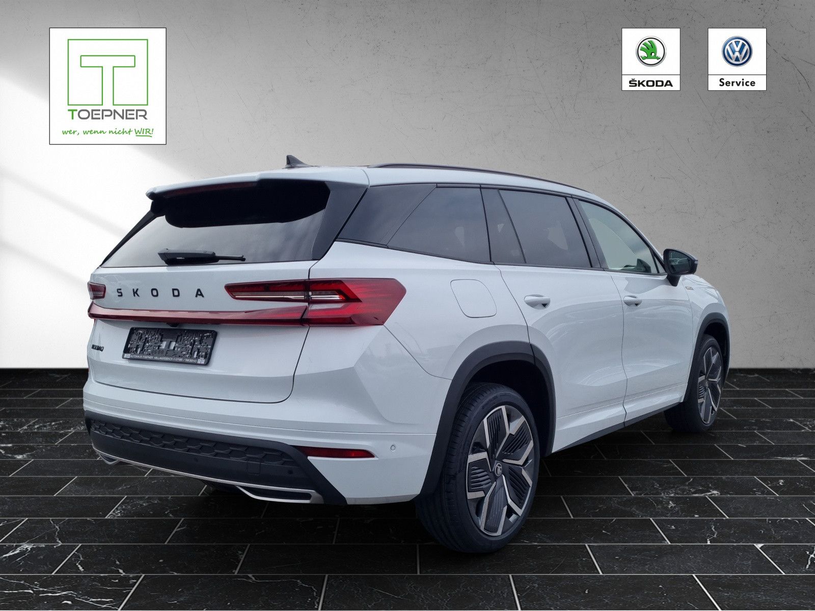 Fahrzeugabbildung SKODA Kodiaq Sportline 2.0 TDI DSG PANO AHK Licht-Info