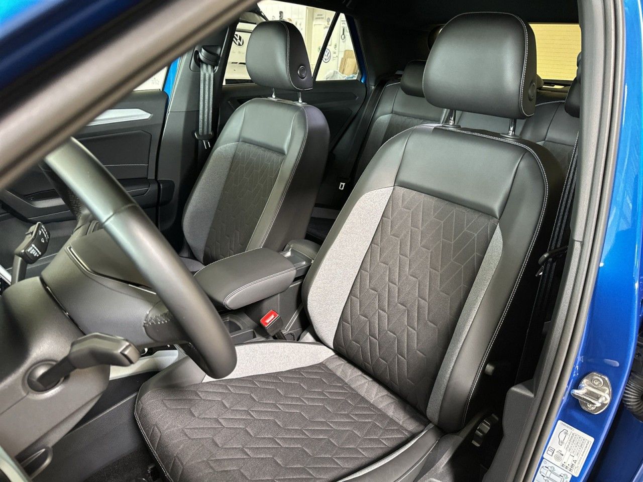 Volkswagen T-Roc 1.5 TSI Goal DSG SHZ USB LWS ACC DAB BAA foto 5