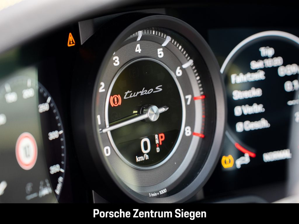 Porsche 992 (911) Turbo S