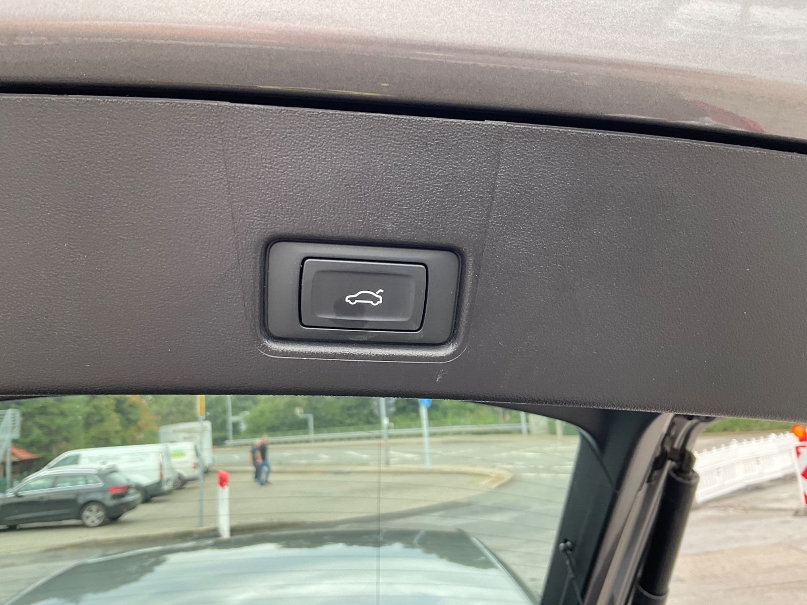 Fahrzeugabbildung Audi Q4 e-tron 40,82KWS,Kamera,Navi,LED,Sonos,Wärmep