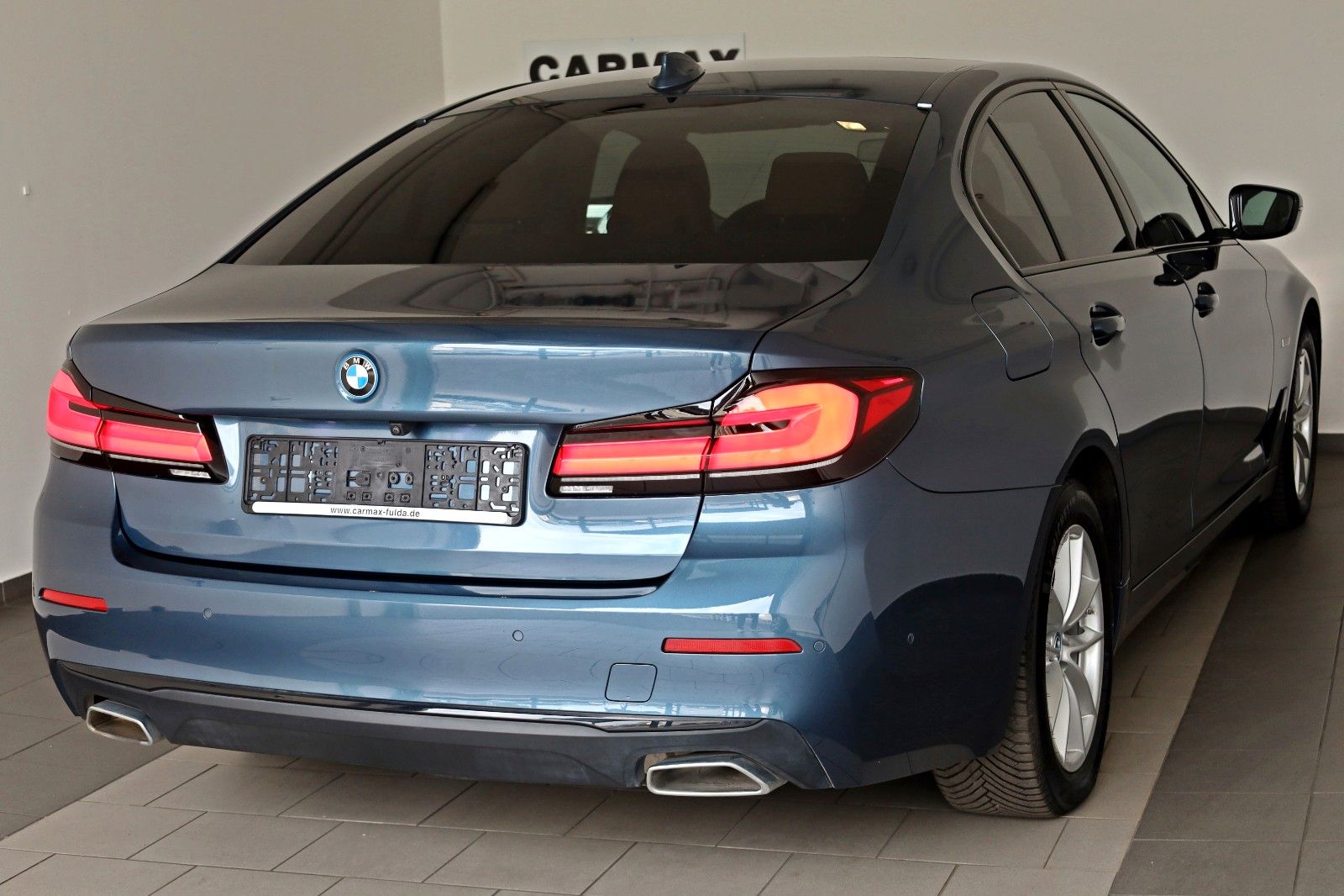 Fahrzeugabbildung BMW 530 e Lim.,Leder,Navi,LED,SH,H&K,Schiebedach