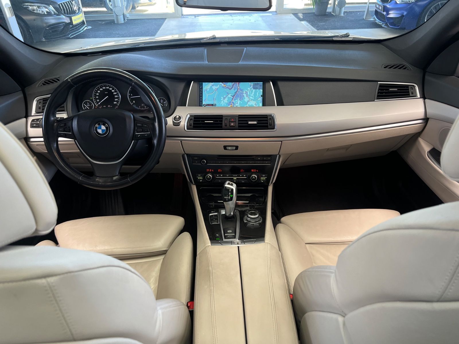 Fahrzeugabbildung BMW 530 Gran Turismo GT *PANO*KAMERA*LEDER-WEIß*