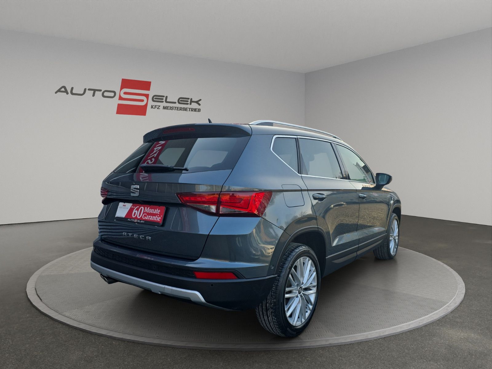 Fahrzeugabbildung SEAT Ateca Xcellence+LED+Navi+PDC+Kamera+AHK
