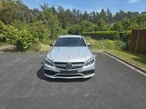 Mercedes-Benz C 63 AMG Mercedes-AMG C 63 T S Mercedes-AMG S - silberne Mercedes-Benz C 63 AMG