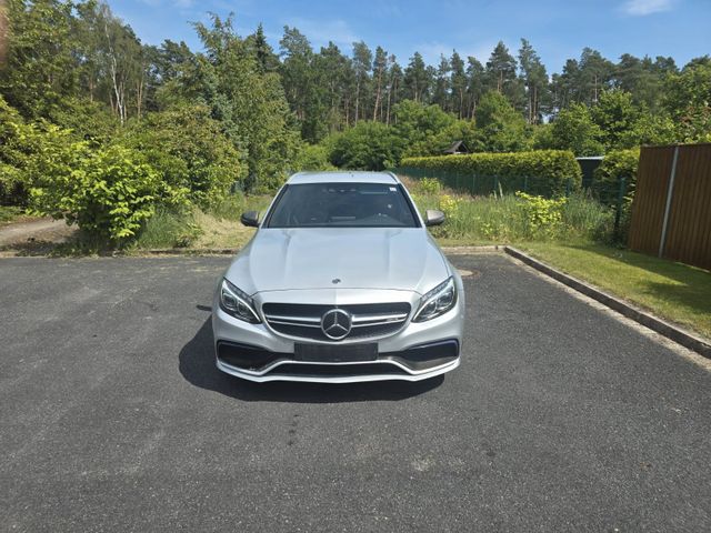 MERCEDES-BENZ C 63 AMG Mercedes-AMG C 63 T S Mercedes-AMG S