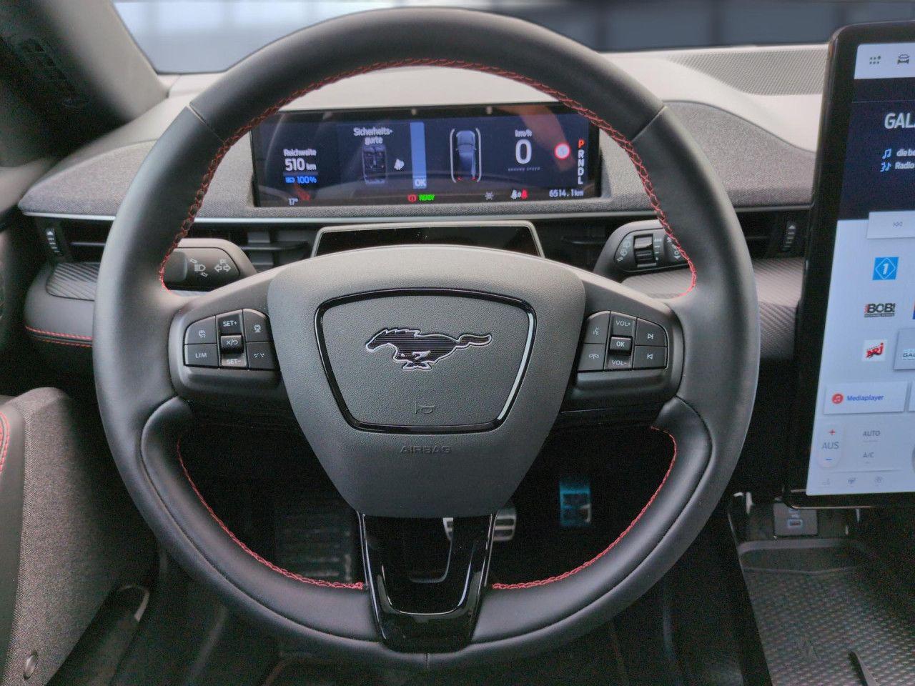 Ford Mustang Mach-E Crossover SUV Navi LED Vollleder
