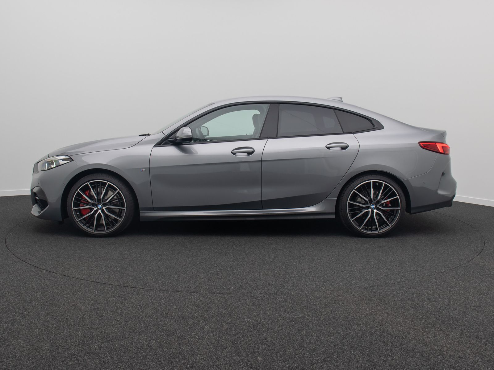 Fahrzeugabbildung BMW 218i Gran Coupé M Sport Kamera DAB HiFi 19Zoll