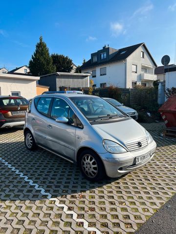 Mercedes-Benz MERCEDES BENZ A 160 AUTOMATIK TÜV 2 JAHRE