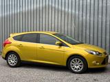 Ford Focus Lim. Titanium°KLIMA°SITZHEIZUNG°PDC°