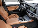 BMW X5 xDrive45e M SPORT+H/K+PANO+ACC+AHK+360 KAMERA - mit Hybrid-Antrieb: Vollleder, Schiebedach, Geländewagen