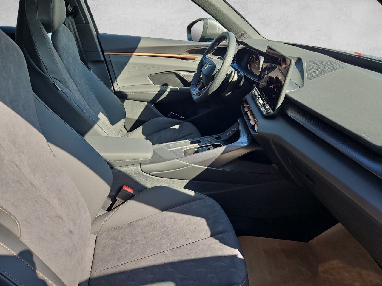 Fahrzeugabbildung CUPRA Terramar 2.0 TSI DSG 4Drive AHK,Sennheiser