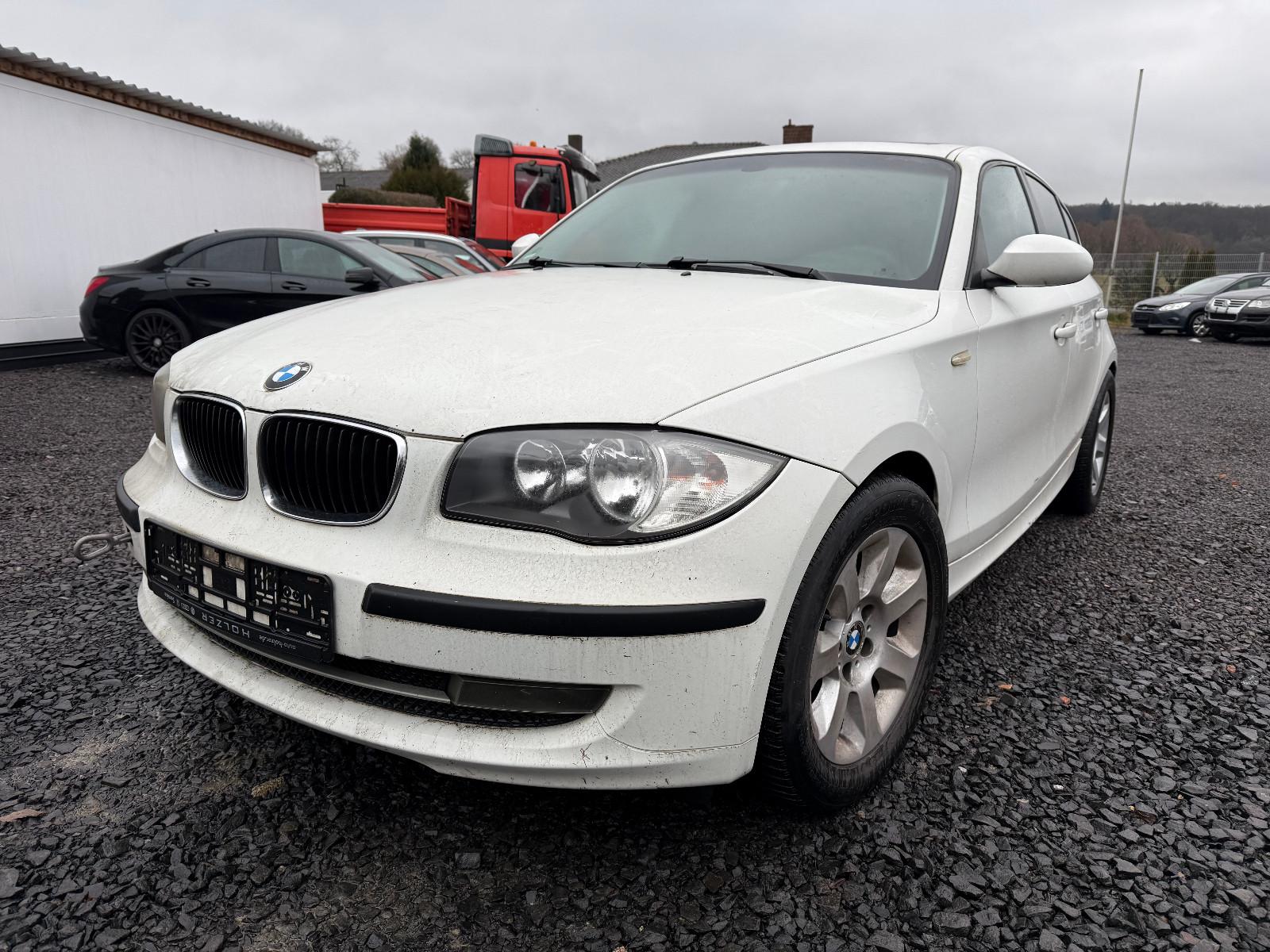 BMW 118i, Klima, SHZ