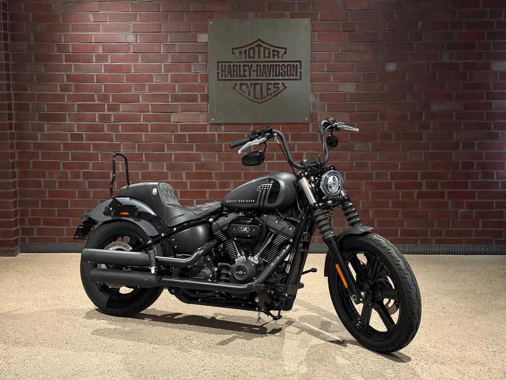 Harley-Davidson FXBBS Softail Street Bob KESSTECH