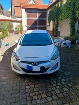 Hyundai i30 CW 1.6l crdi kombi - Hyundai i30: Cw Crdi