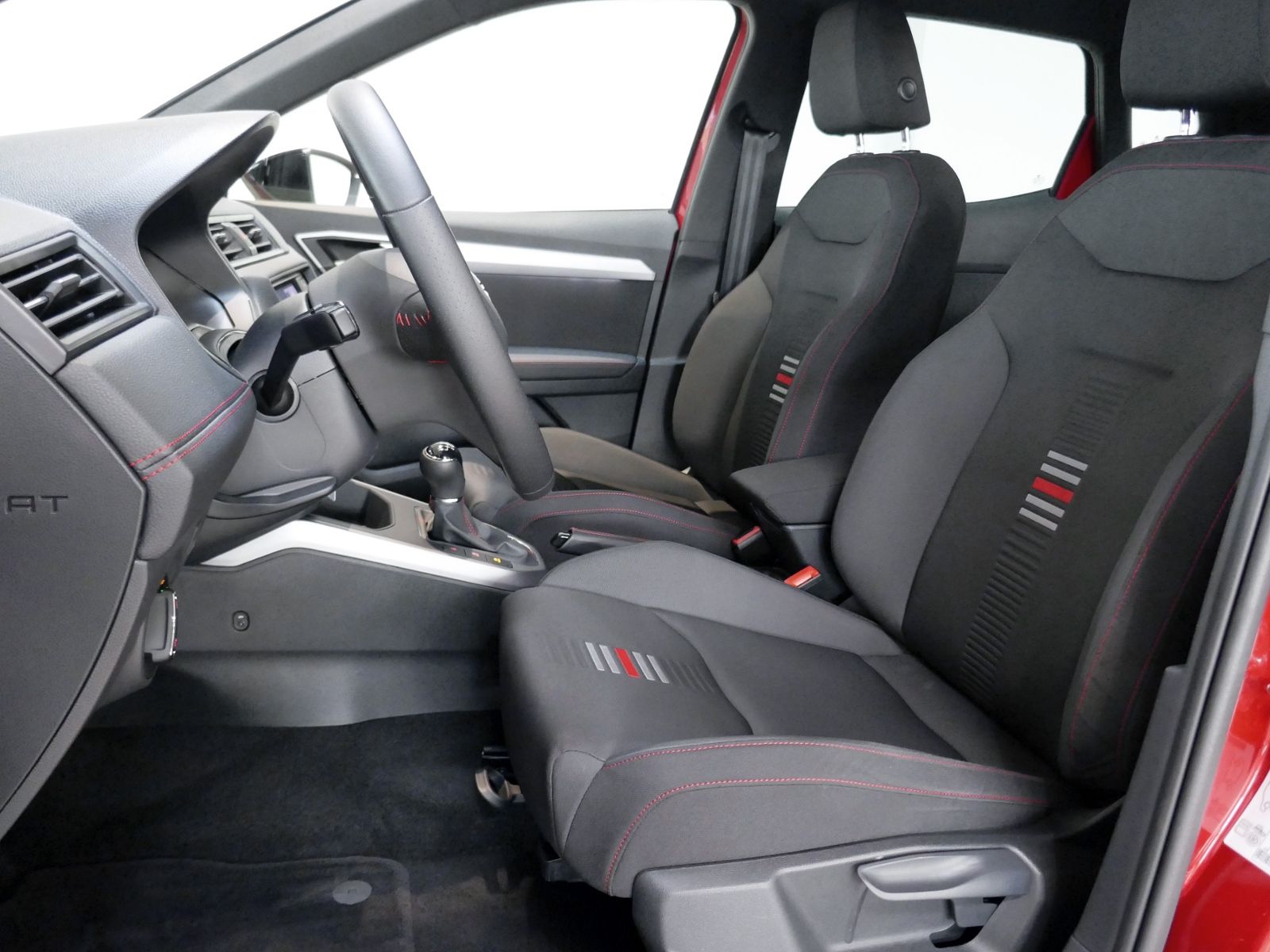 Fahrzeugabbildung SEAT Arona FR 1.0 TSI | RFK GRA