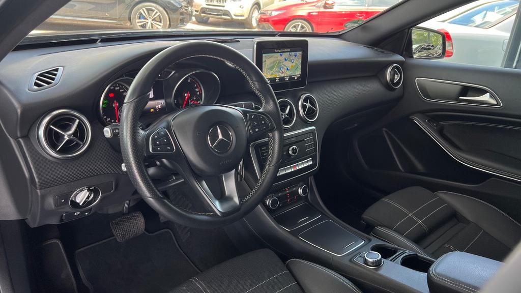 Mercedes-Benz A 160
