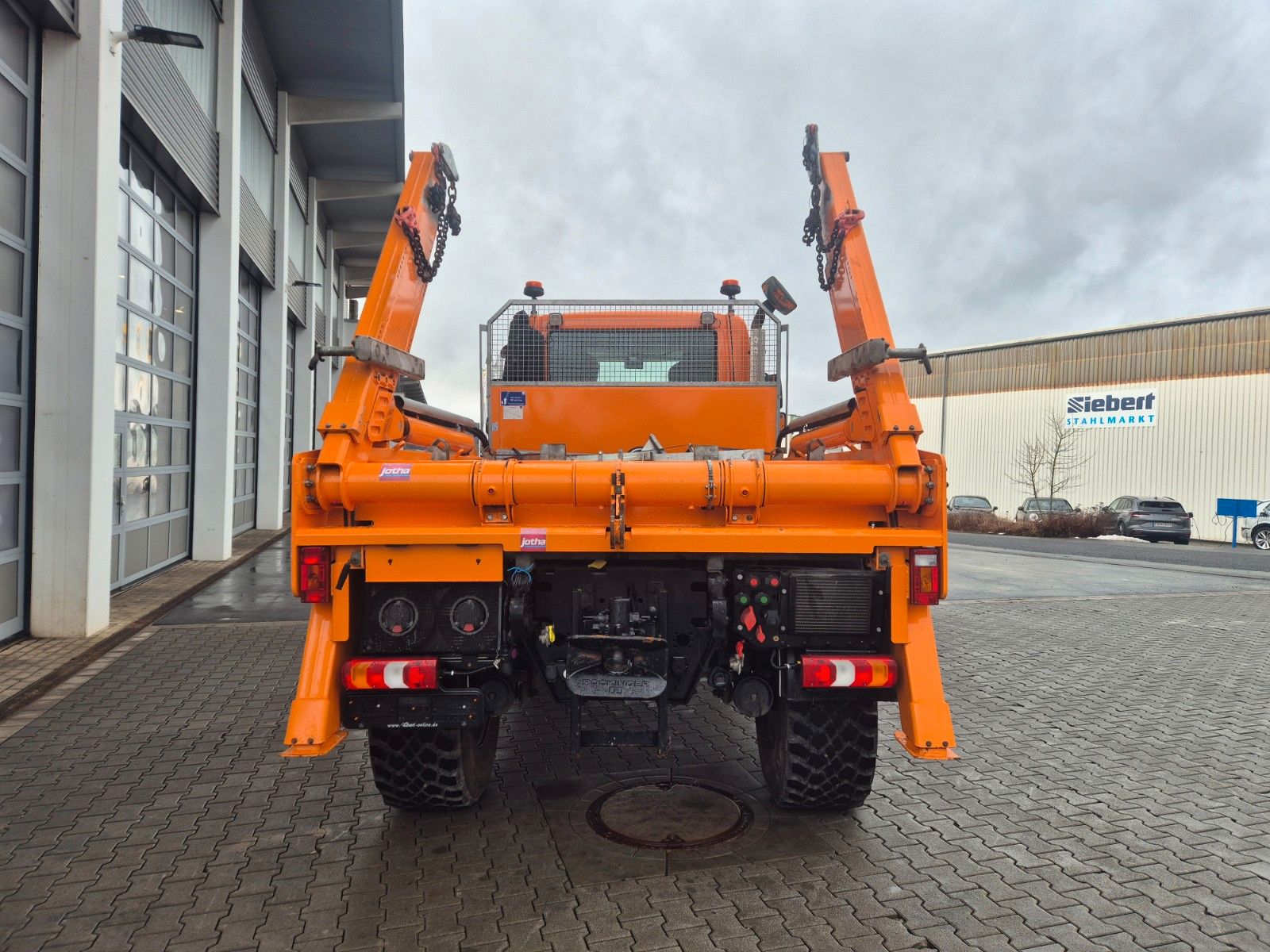 Fahrzeugabbildung Unimog MB U530 4x4 Jotha VarioPilot Zapfwelle Hydro