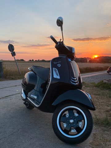 Vespa GTS 300