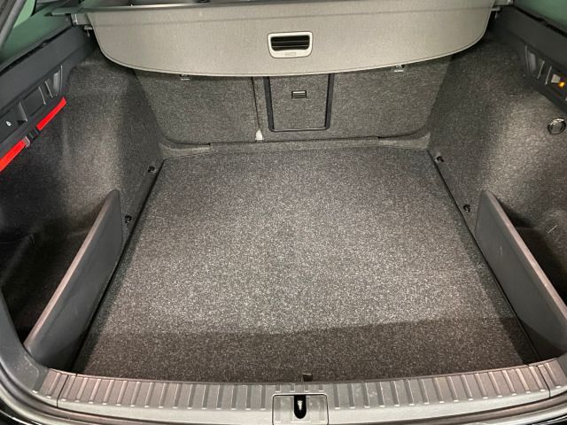 Octavia IV Combi Sportline 2.0 TDI DSG AHK+PANO+