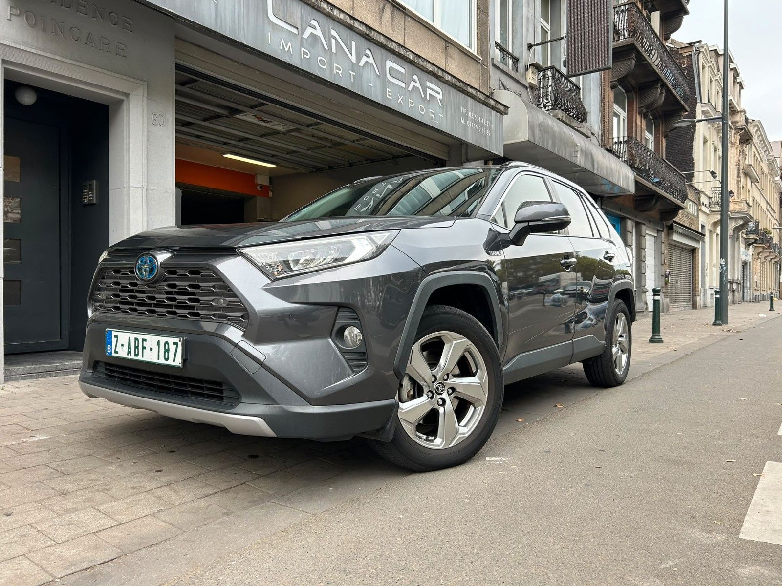 Toyota RAV 4 2.5 hybrid imagem 3