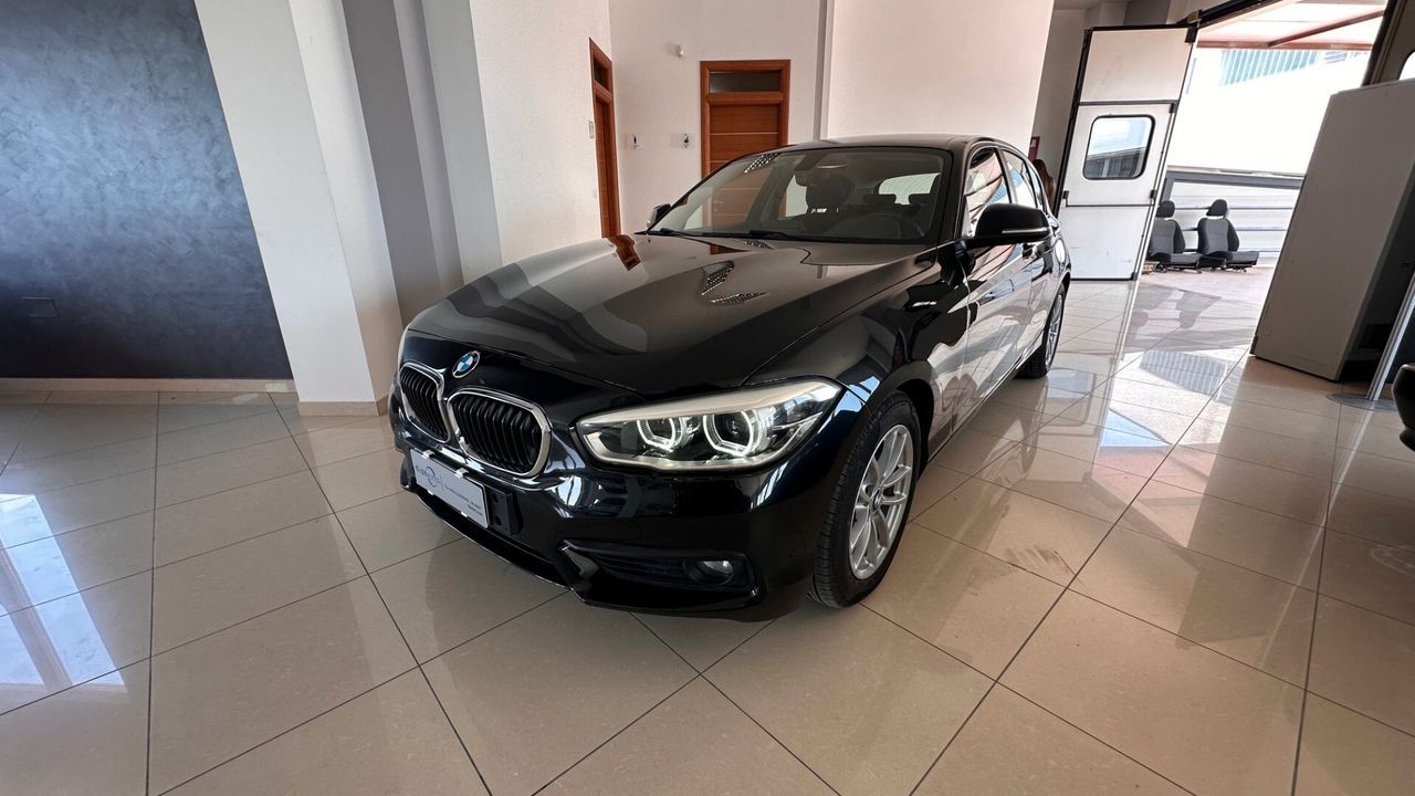 BMW 118