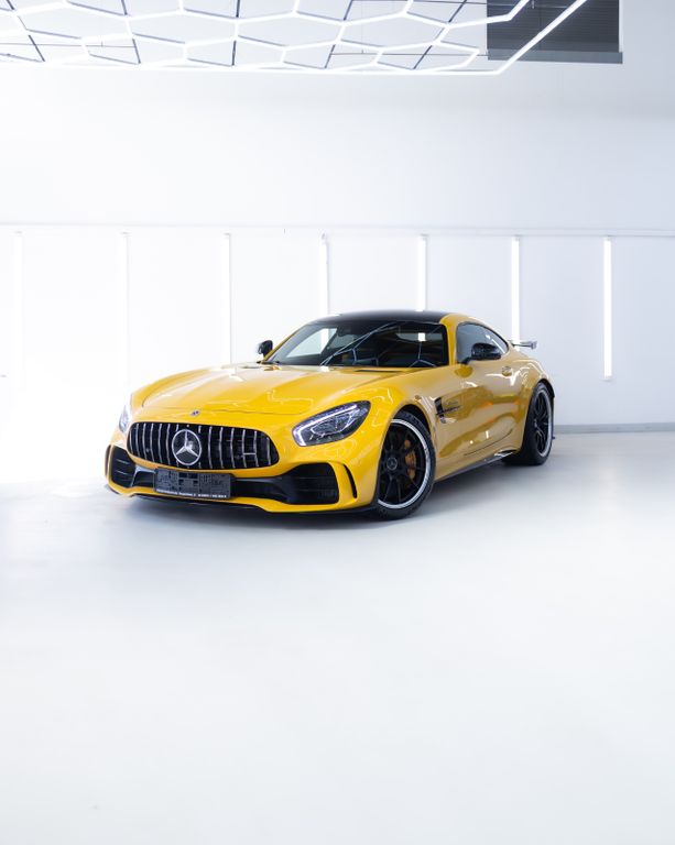 Image of Mercedes-Benz AMG GT R